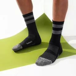 Feetures Elite Lite Mini Crew FEET-E90404 -Accessories Store Online Elite Mini Crew Black High Top Stripe Lifestyle 720x 78524d2b 753e 4a6d a874 4206d3820d38