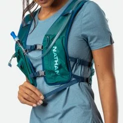 Nathan QuickStart 2.0 4 Liter Hydration Pack - NS30270-50049 12 Nathan QuickStart 2.0 4 Liter Hydration Pack - NS30270-50049 -Accessories Store Online NS30270 50049 QuickStart2 4L onBody 3