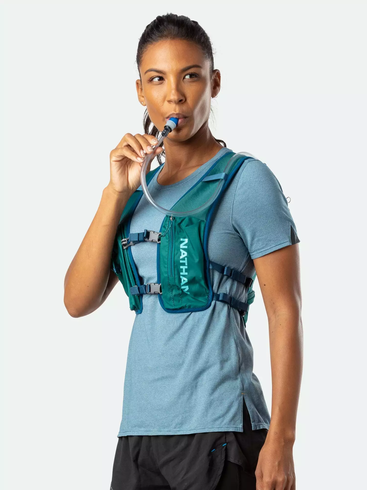 Nathan QuickStart 2.0 4 Liter Hydration Pack - NS30270-50049 5 Nathan QuickStart 2.0 4 Liter Hydration Pack - NS30270-50049 - Image 3