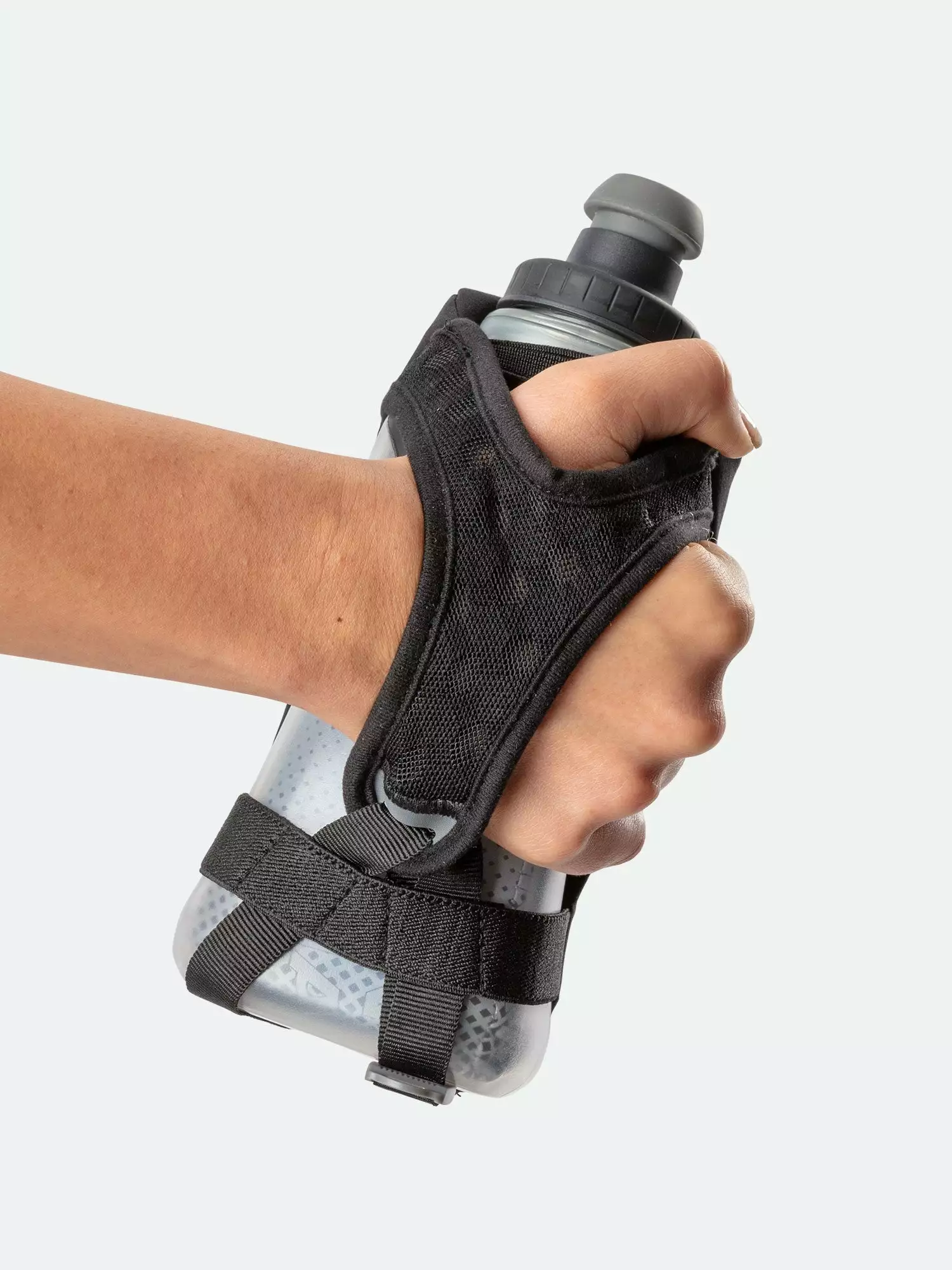 Nathan QuickSqueeze 12 Oz. Insulated Handheld - NS70300-00108 6 Nathan QuickSqueeze 12 Oz. Insulated Handheld - NS70300-00108 - Image 4