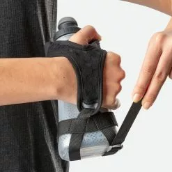 Nathan QuickSqueeze 12 Oz. Insulated Handheld - NS70300-00108 13 Nathan QuickSqueeze 12 Oz. Insulated Handheld - NS70300-00108 -Accessories Store Online NS70300 00108 QuickSqueezeIns12oz onBody 5