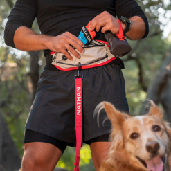 Nathan K9 Waist Pack With Dog Leash NS8511-0579-00 -Accessories Store Online NS8511 0579 K9RunnersWaistpack w Leash Lifestyle 2