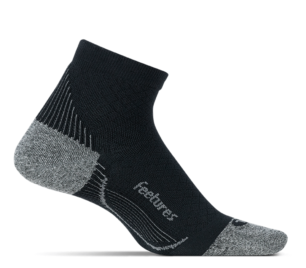 Feetures PF Rel Sock UL QTR FEET-PF25159 3 Feetures PF Rel Sock UL QTR FEET-PF25159